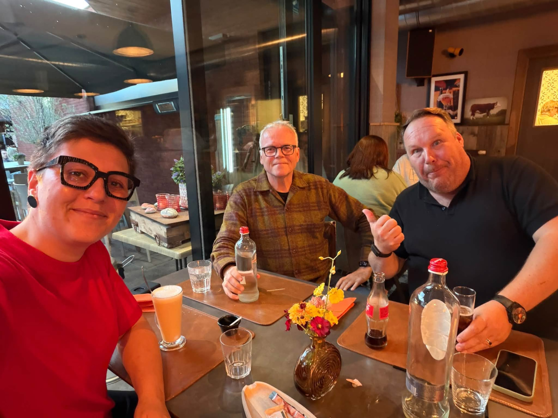 Liesa en Tijmen Botma op restaurant voor de repetitie